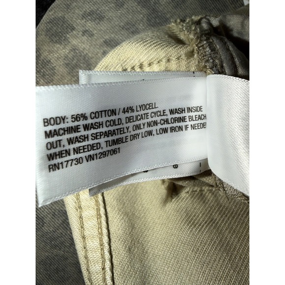 Leopard Print Gray Jeans - Picture 8 of 16